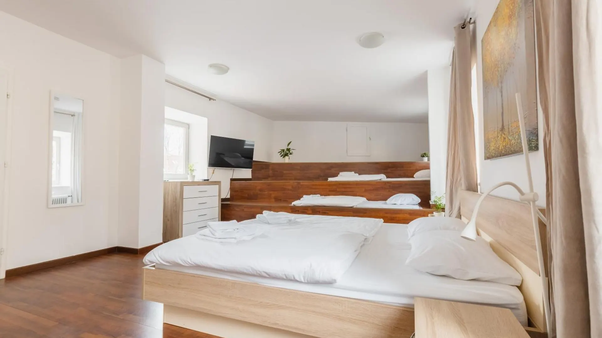 לובליאנה Bridge Apartments סלובניה