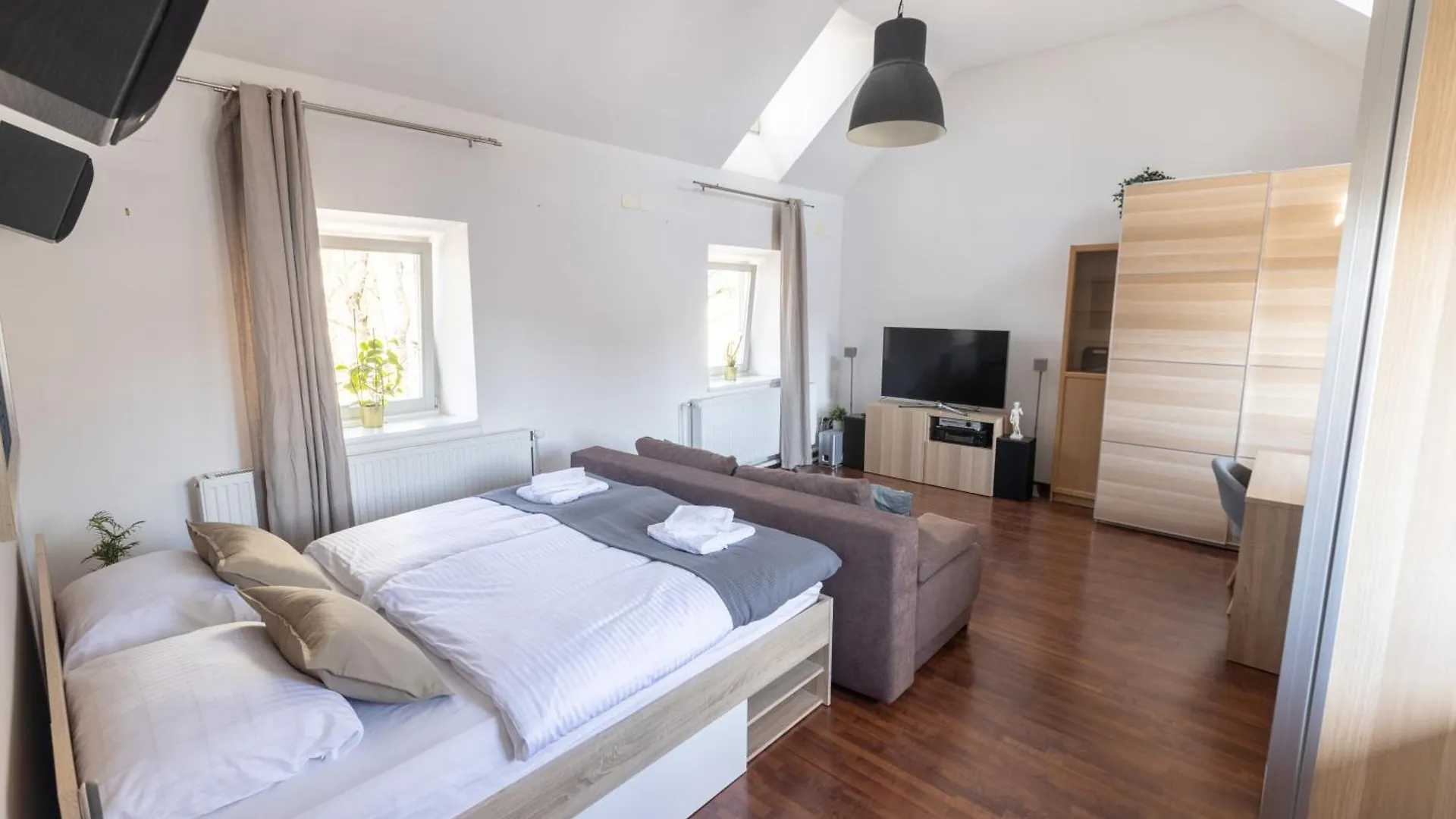 לובליאנה Bridge Apartments סלובניה